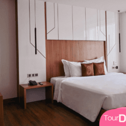 Colline Hotel Room